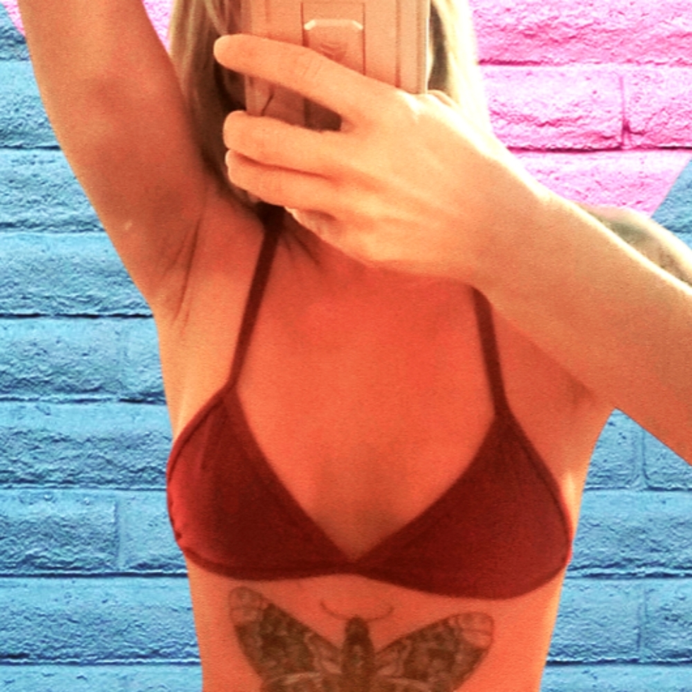 FASHION NOVA THONG BIKINI TOP AND BOTTOMS